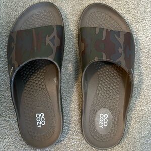 Dearfoams EcoCozy Women's Sustainable Comfort Slide Sandal Size 10 NWOT